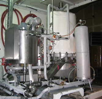 Passage au froid du vin de champagne avant mise en bouteille